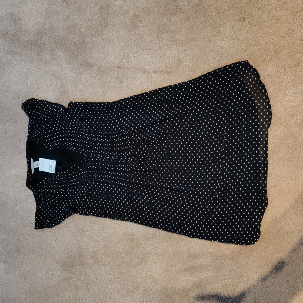 H & M pok a dot short sleeve dress size 4